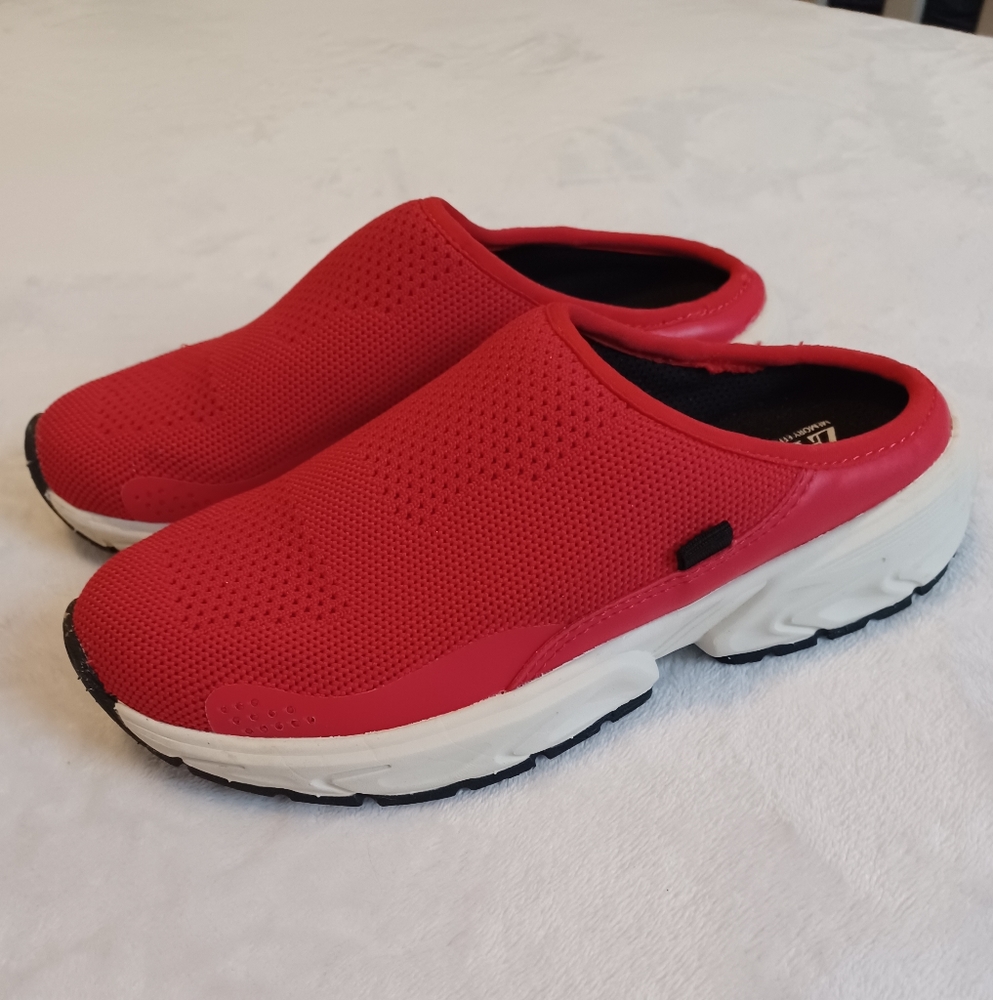 ZARA slip on girls sneakers Size 3